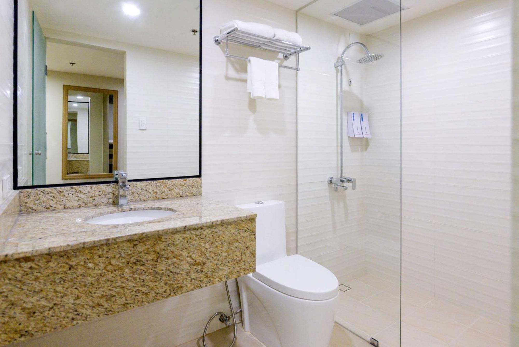 Surestay Plus By Best Western Cebu City Exterior foto